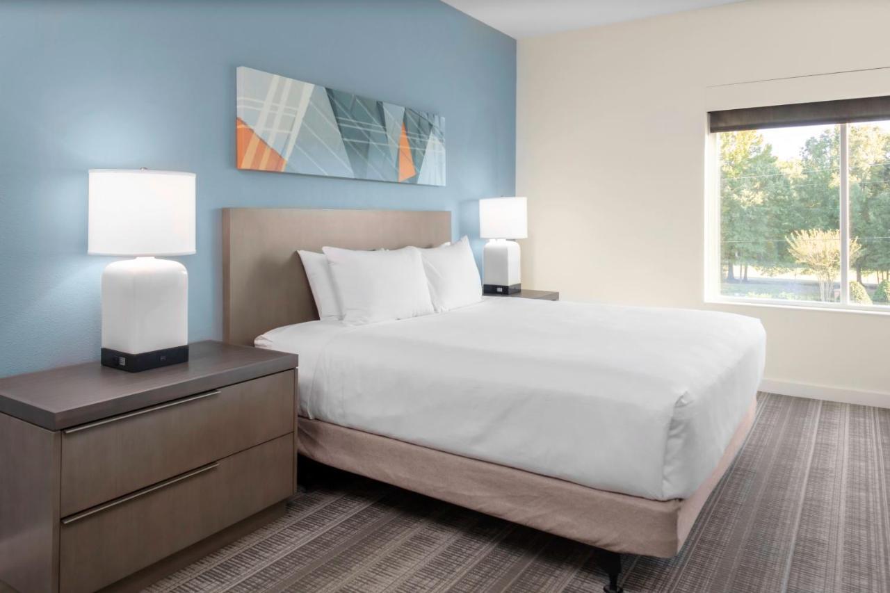 Отель Hyatt House Charlotte Rea Farms Экстерьер фото