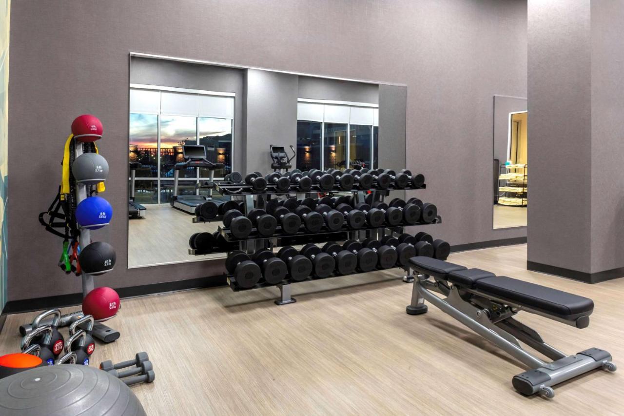 Отель Hyatt House Charlotte Rea Farms Экстерьер фото